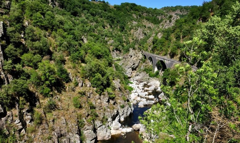 La nature ardéchoise © A. Renaud - Ardèche Guide