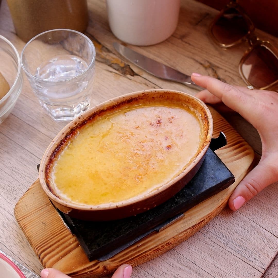 Le Berthoud : une spécialité à base de formage d'Abondance fondu avec un peu de Madère