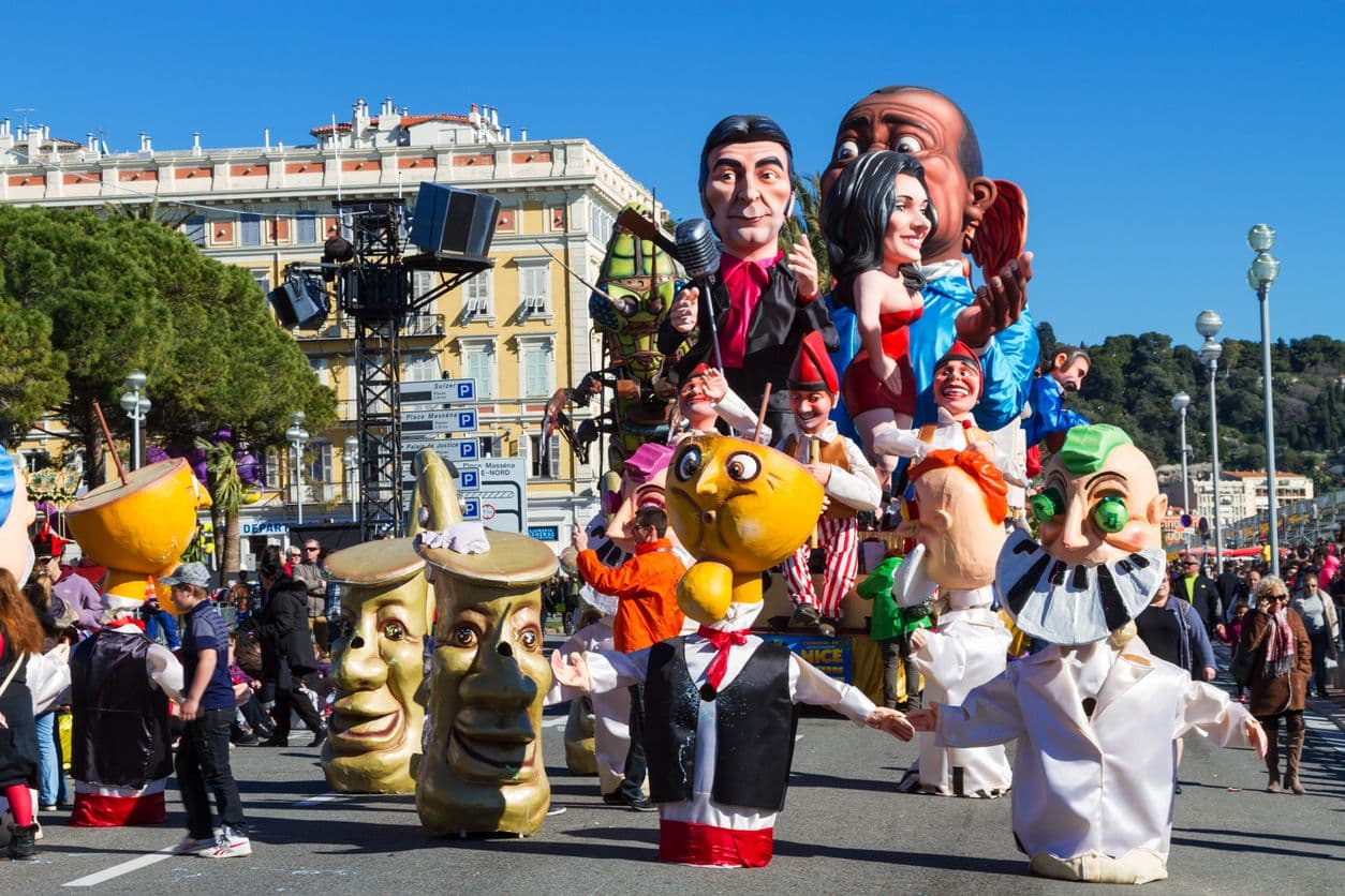 Le Carnaval de Nice sur la Promenade des Anglais.