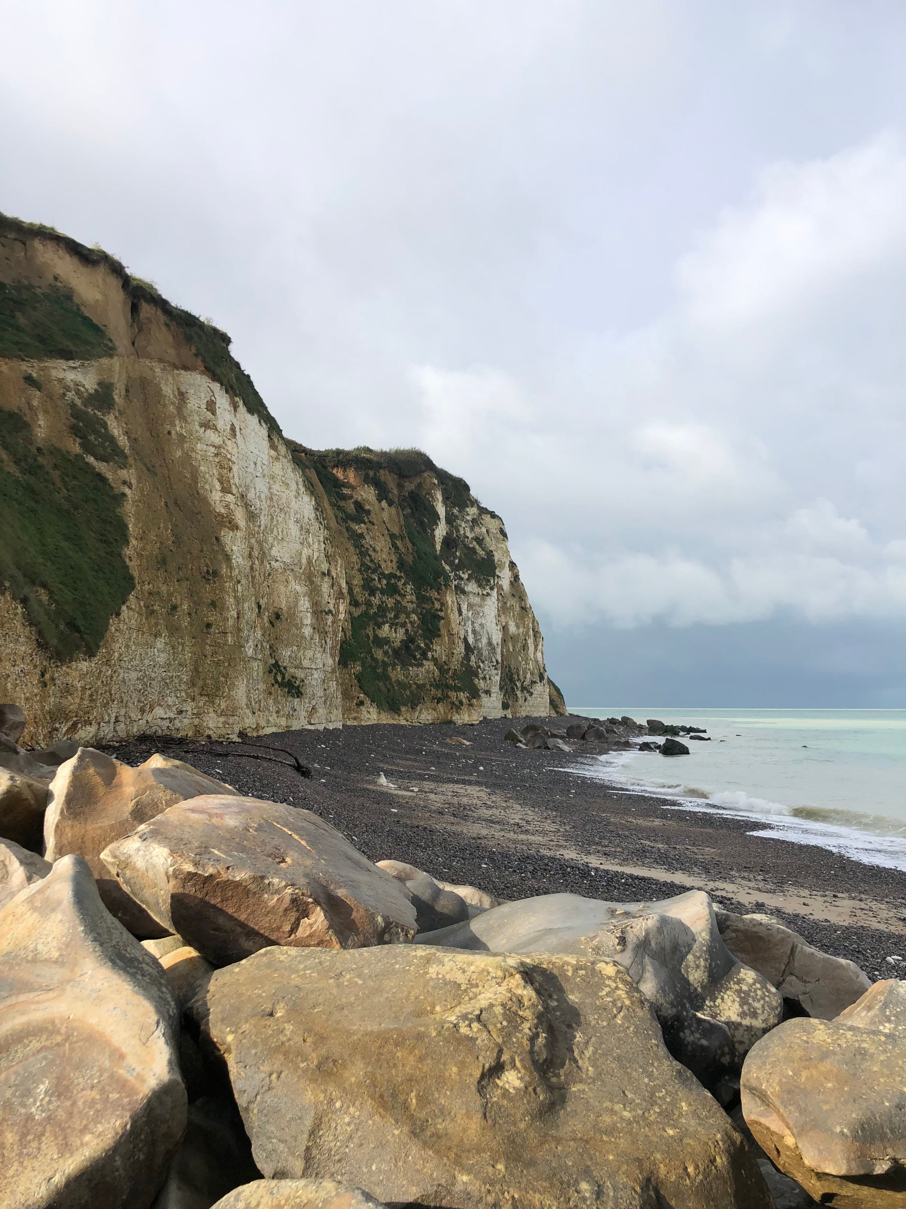 La plage de Varengeville par la descente du Petit Ailly.  © Fleur